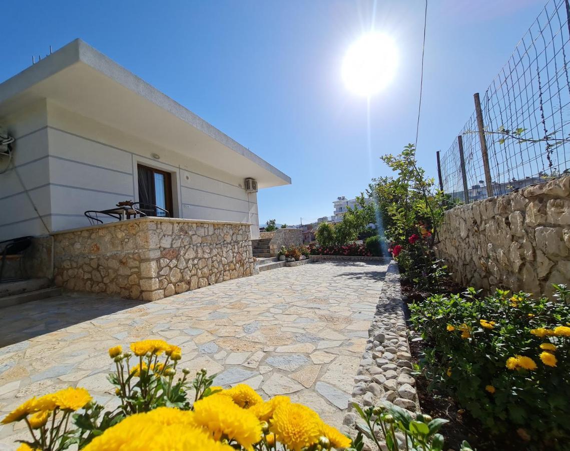 Guesthouse Redilka Ksamil Esterno foto