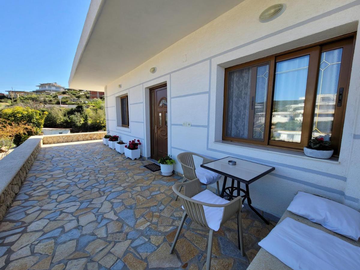 Guesthouse Redilka Ksamil Esterno foto