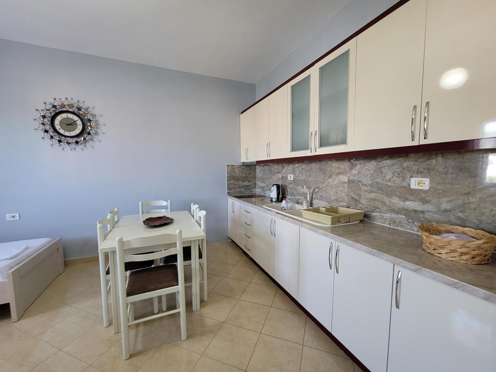 Guesthouse Redilka Ksamil Esterno foto