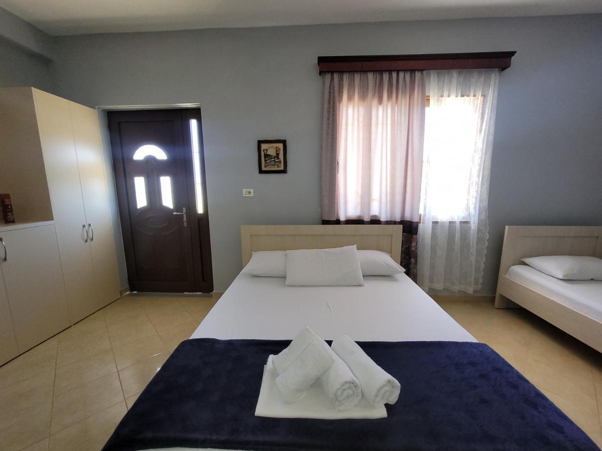 Guesthouse Redilka Ksamil Esterno foto
