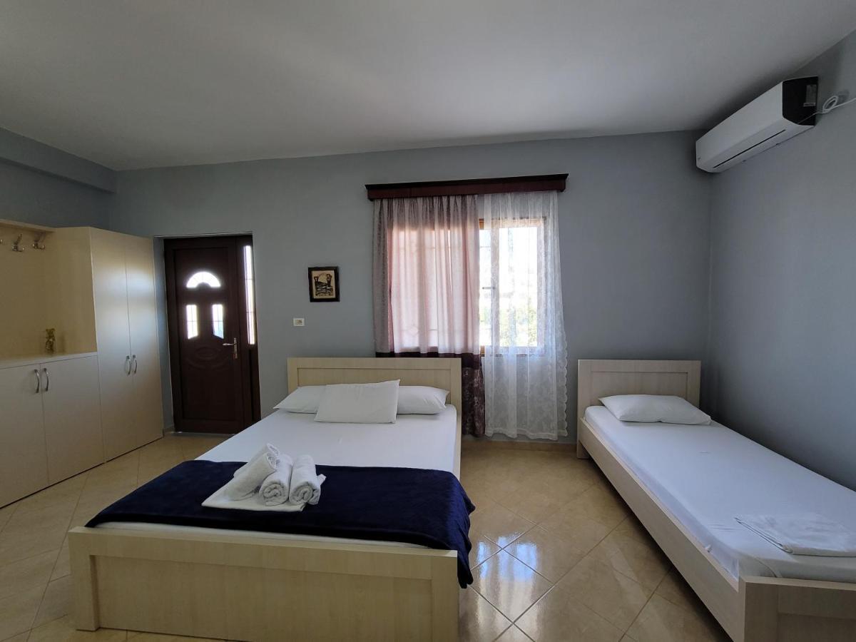 Guesthouse Redilka Ksamil Esterno foto
